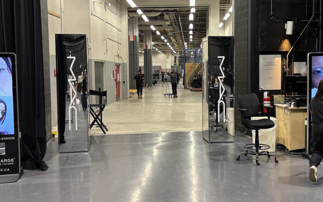 MaxxCharge Joins MAC at the Pro Makeup Summit